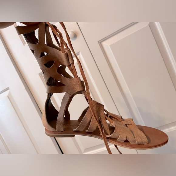 Free people gladiator tie up sandals - Picture 7 of 11